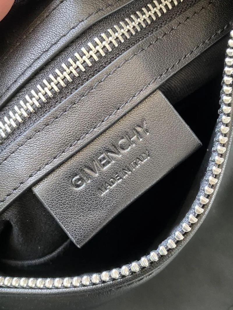 Givenchy Pandora Bags FlexibleFit 44555