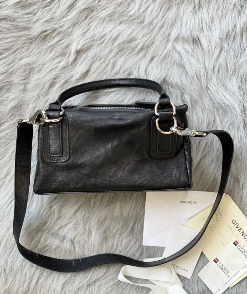 Givenchy Pandora Bags ModernLook 44554