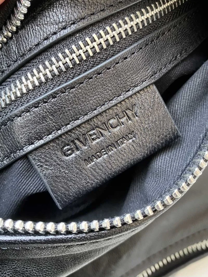 Givenchy Pandora Bags ModernLook 44554
