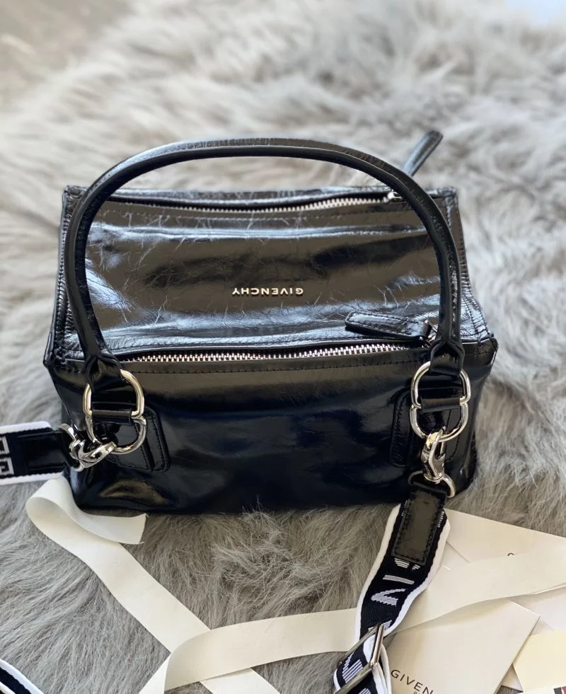 Givenchy Pandora Bags Attractive 44552