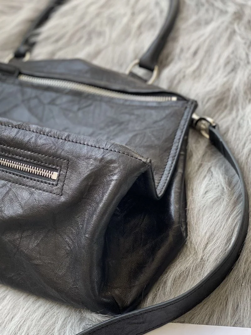 Givenchy Pandora Bags Compact 44551
