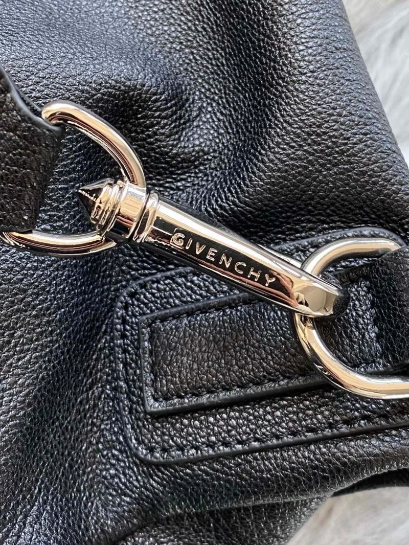 Compact Givenchy Pandora Bags 44547