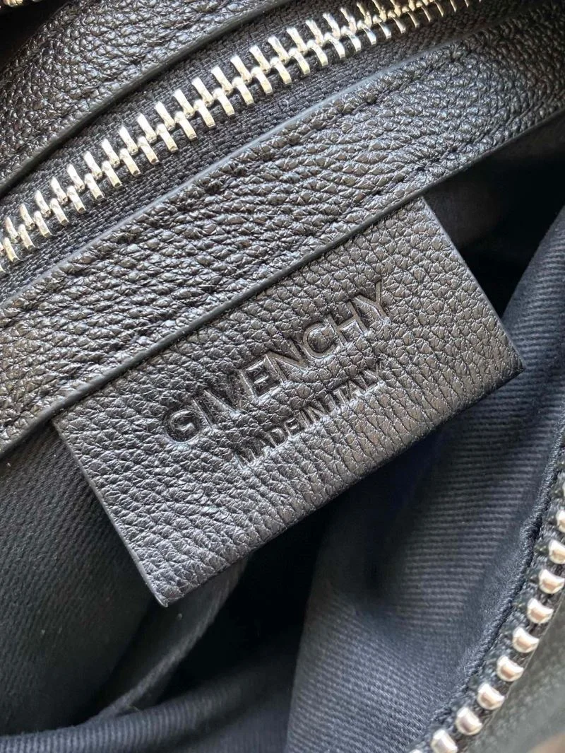 Compact Givenchy Pandora Bags 44547