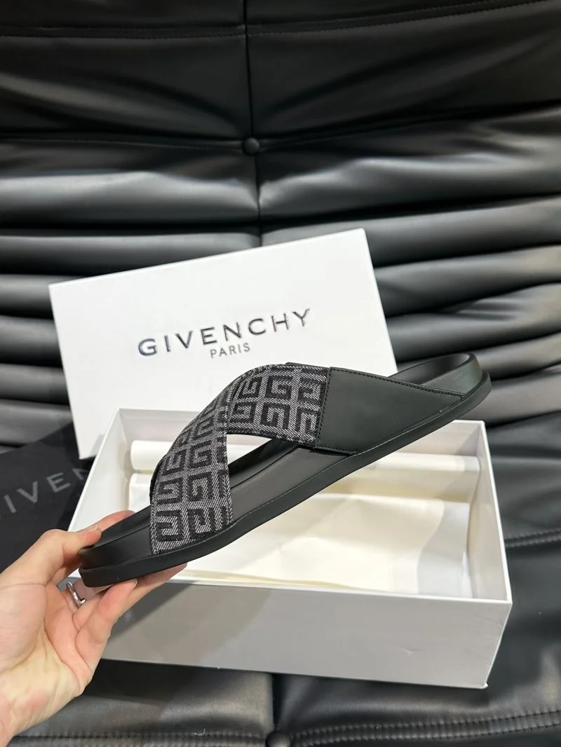 Givenchy Sandals Compact 4678