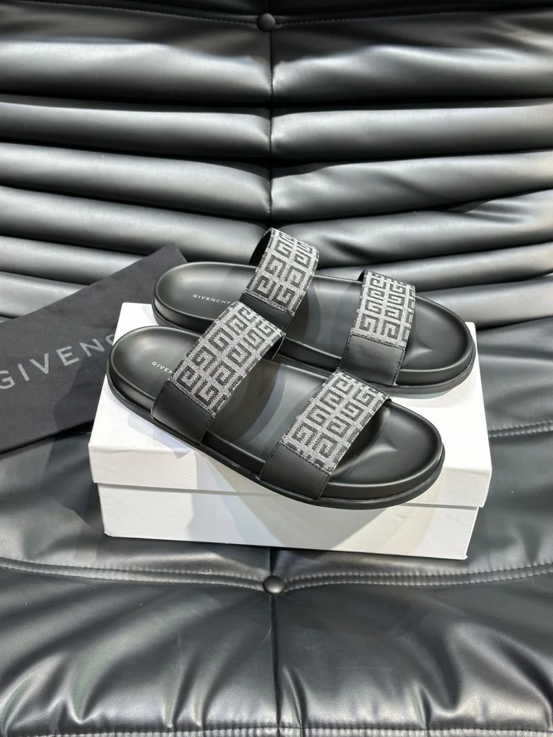 Givenchy Sandals Durable 4650