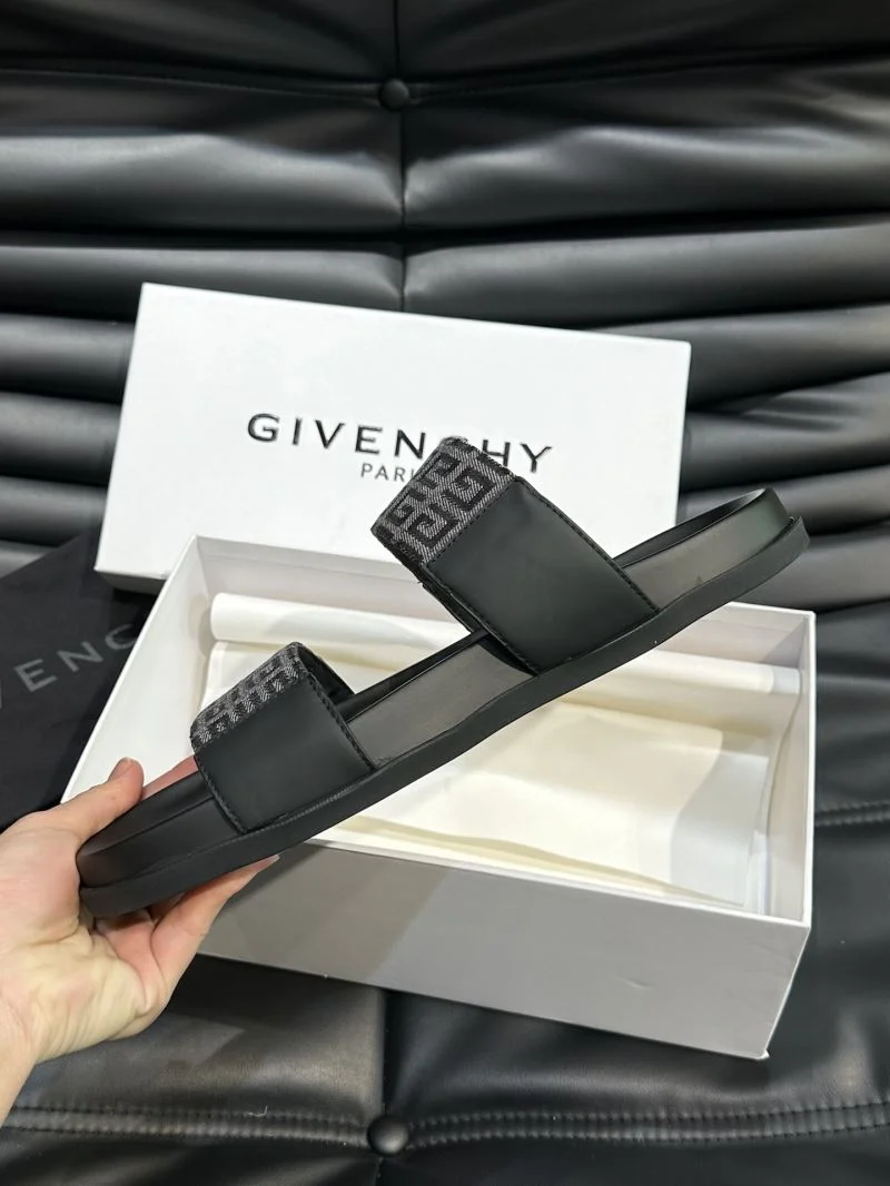 Givenchy Sandals Durable 4650