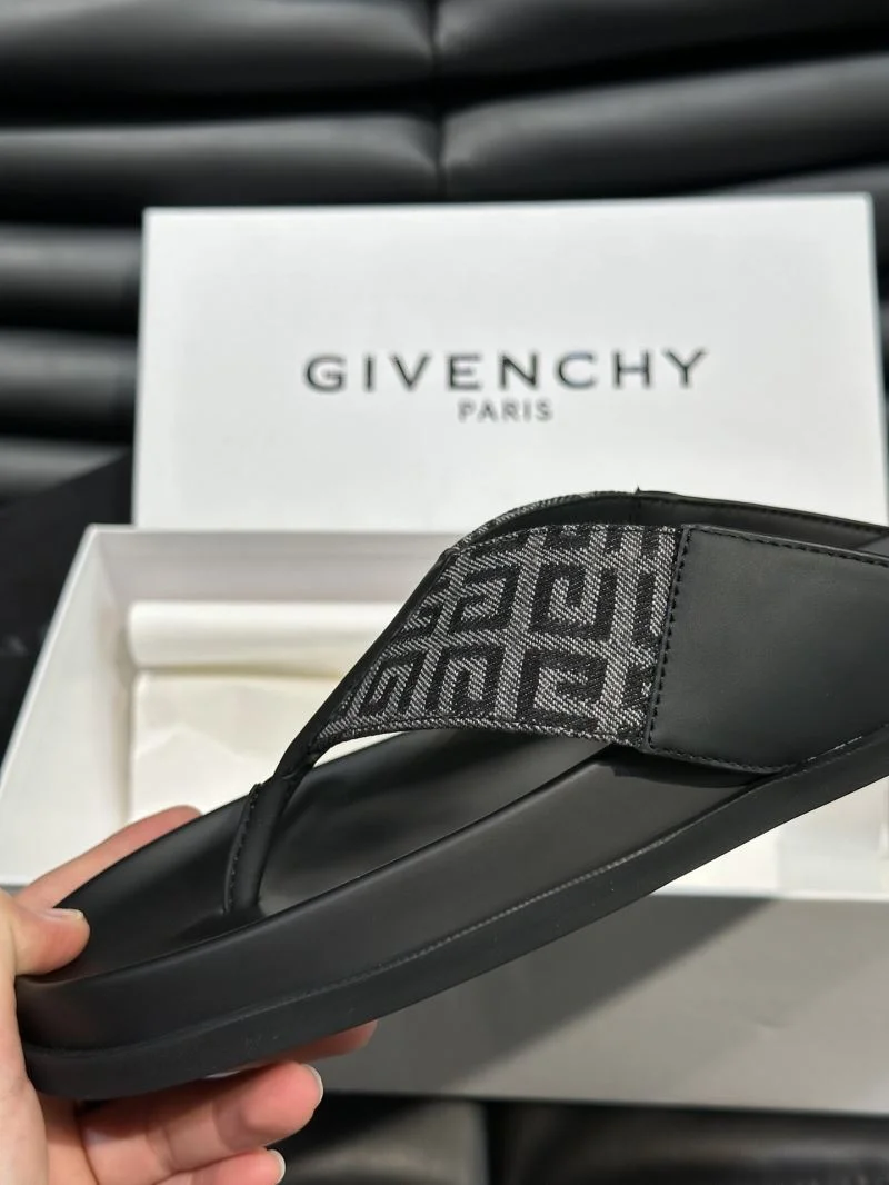 Givenchy Sandals Packable 4680