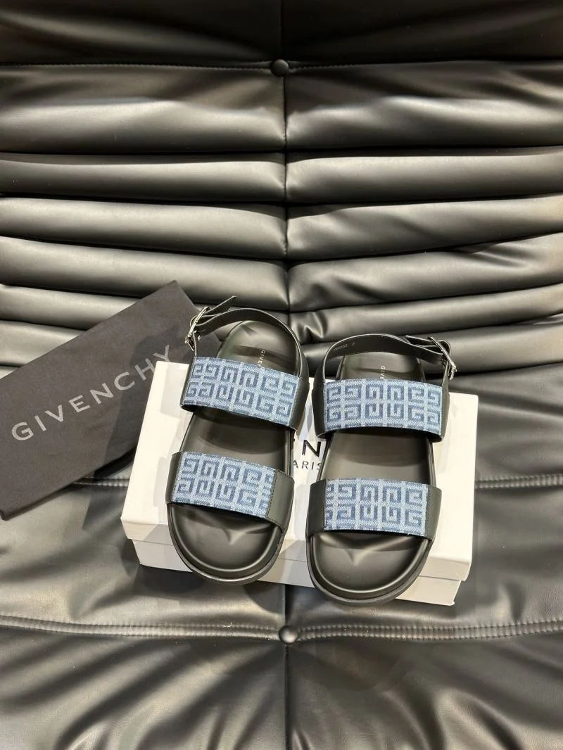 Durable Givenchy Sandals 4651