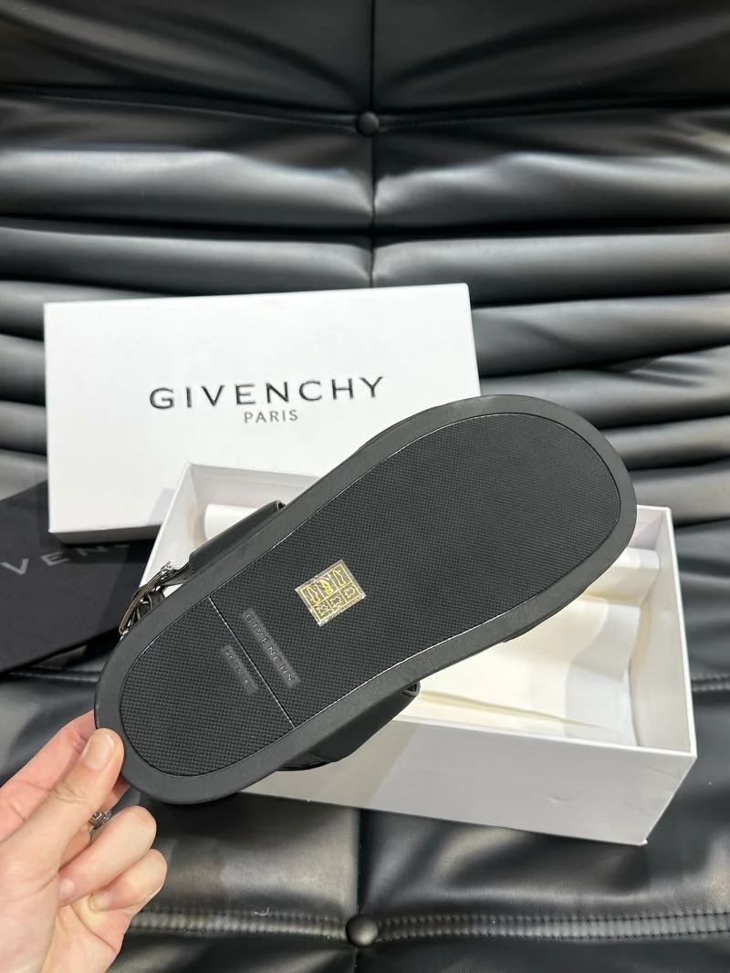 Durable Givenchy Sandals 4651