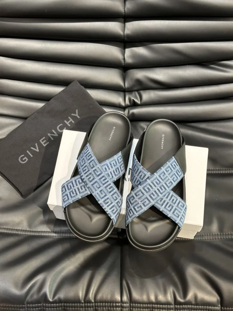 Vibrant Givenchy Sandals 4644