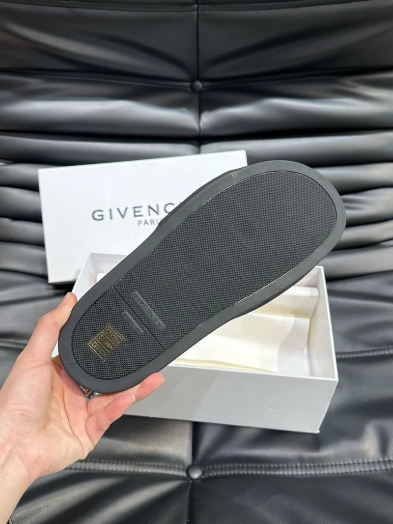 FashionForward Givenchy Sandals 4652