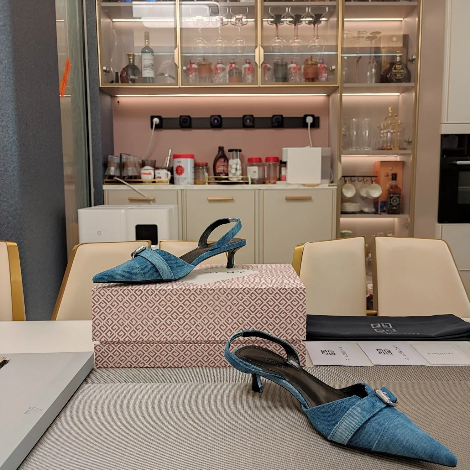 Givenchy Sandals SmartChoice 8092