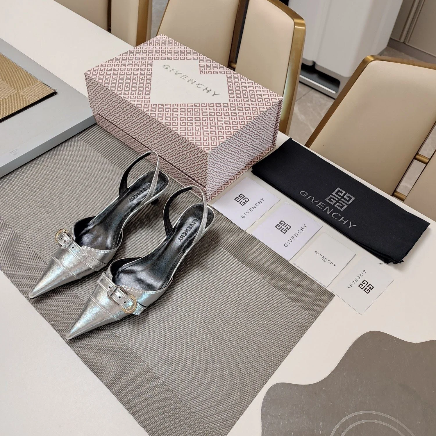 Givenchy Sandals FreshLook 8093