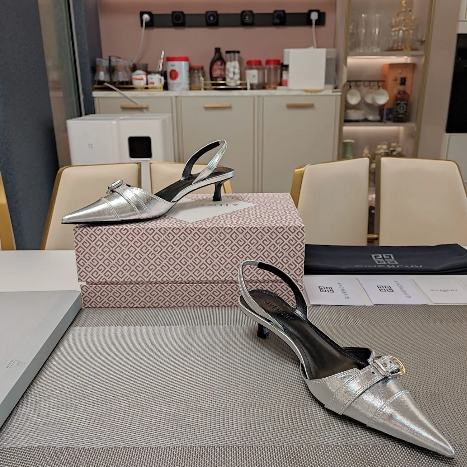 Givenchy Sandals FreshLook 8093