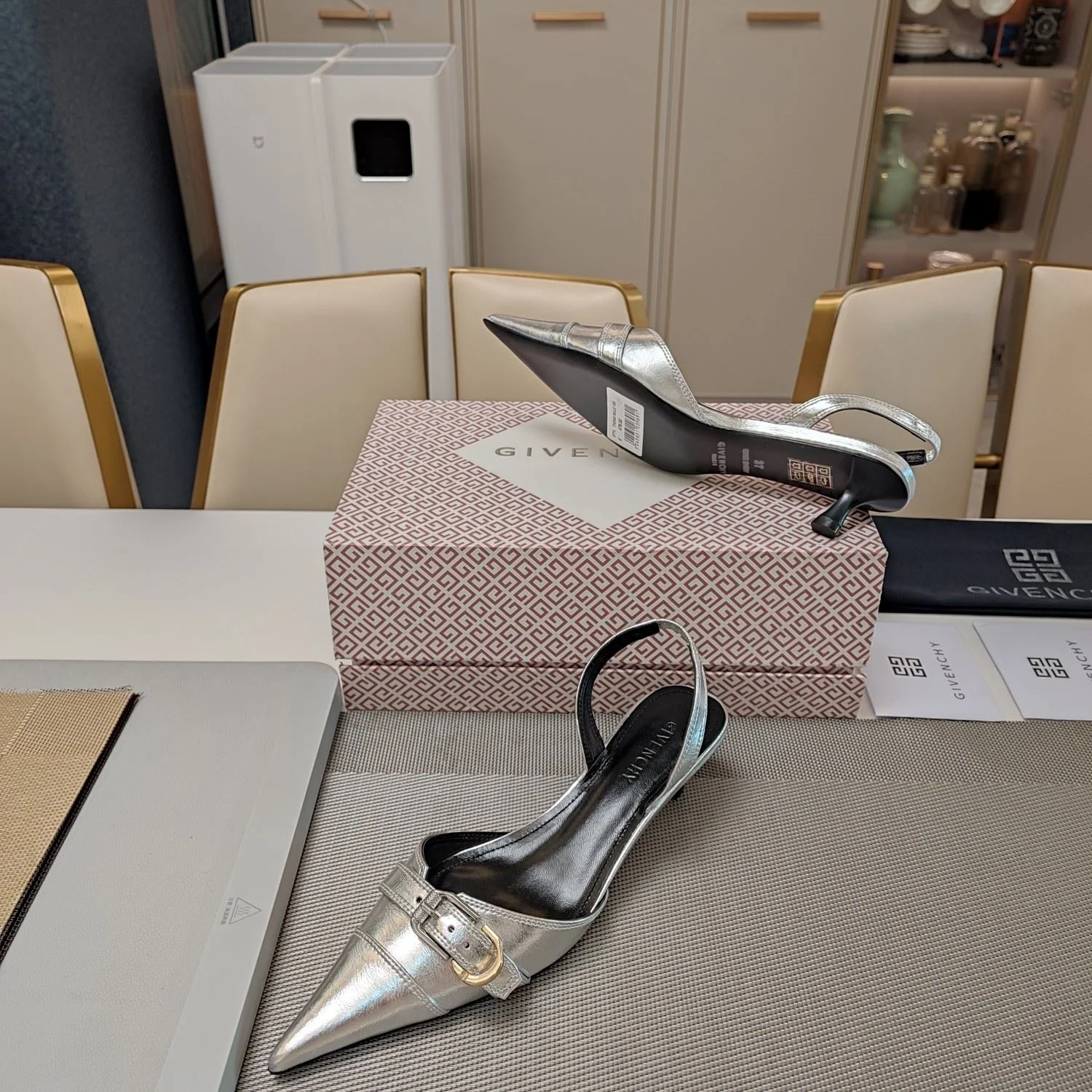 Givenchy Sandals FreshLook 8093