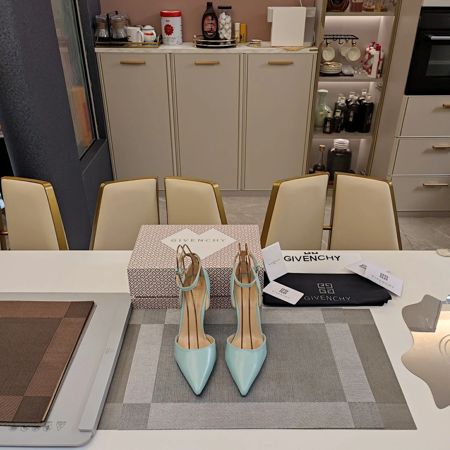 Givenchy Sandals Comfortable 8082