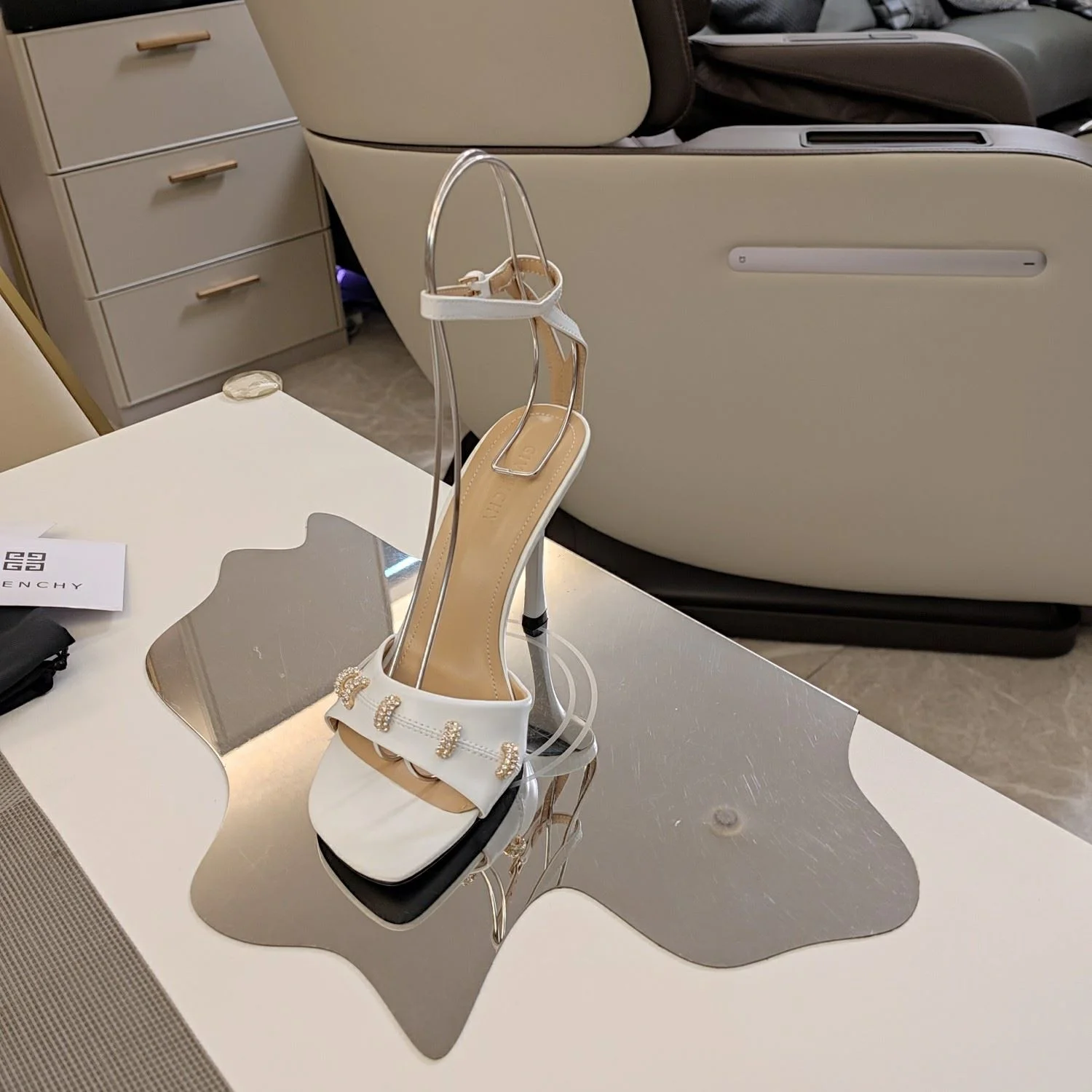 Youthful Givenchy Sandals 8091