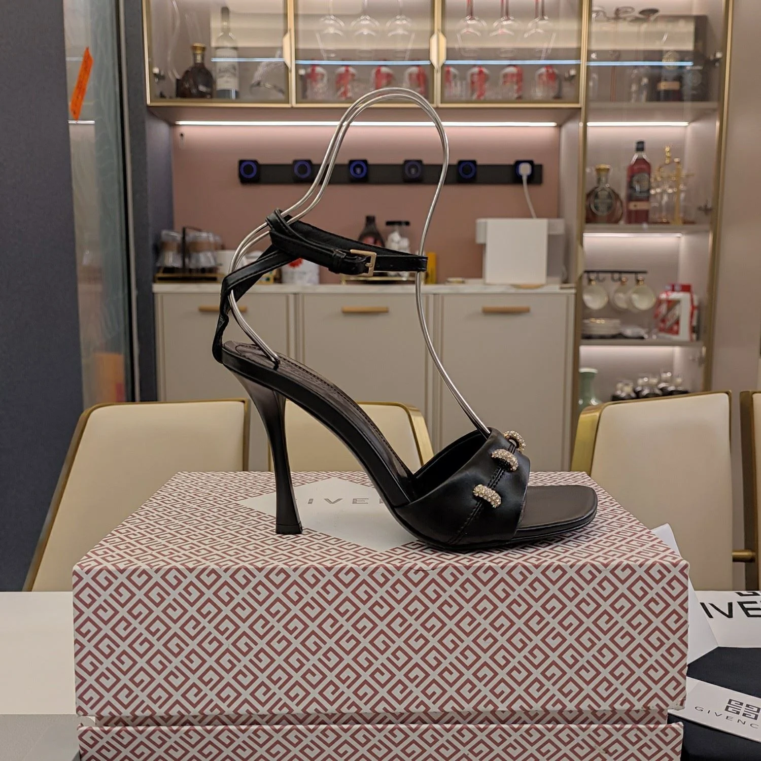 Givenchy Sandals AllSeason 8113