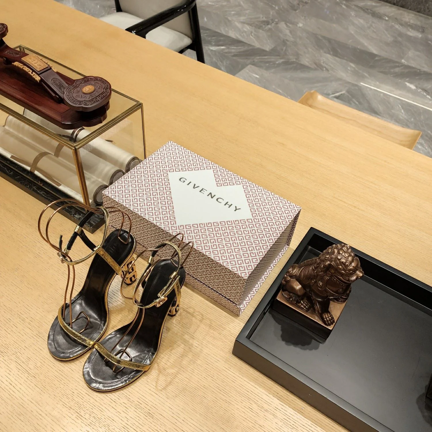Trendy Givenchy Sandals 8072