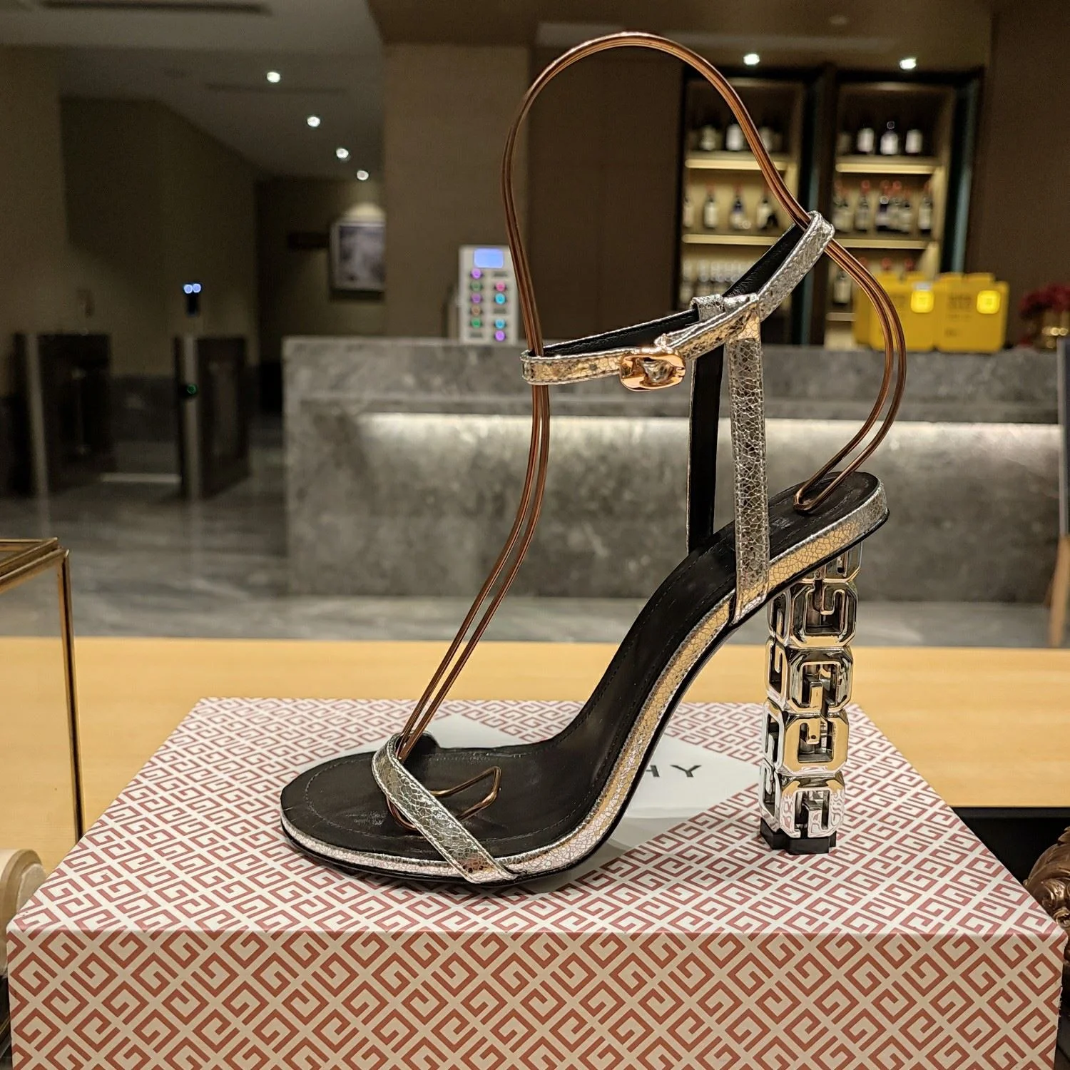 Givenchy Sandals OnTrend 8088