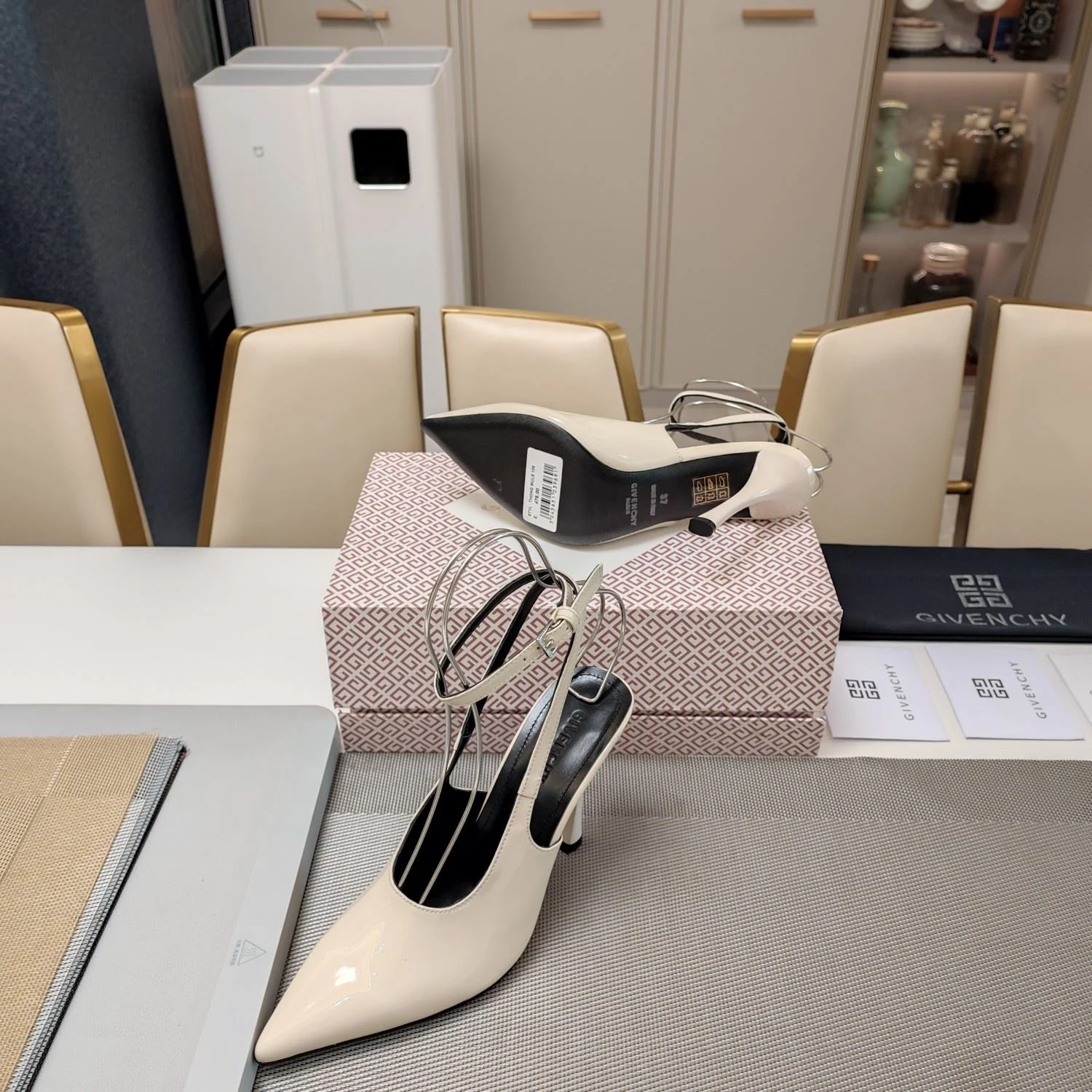 Givenchy Sandals Tailored 8067