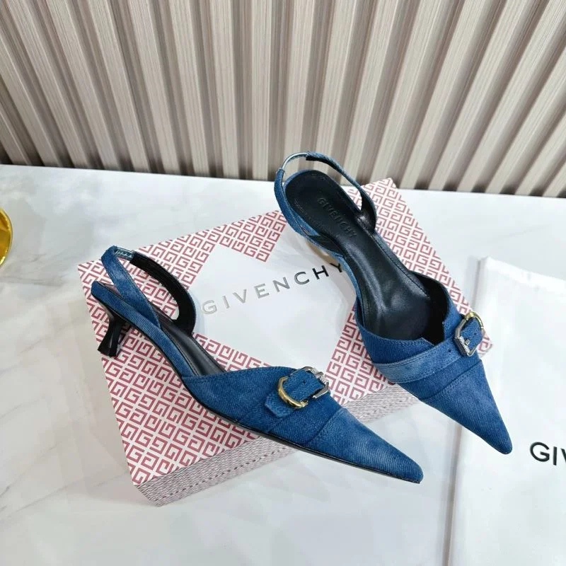 Givenchy Sandals WaterResistant 12333