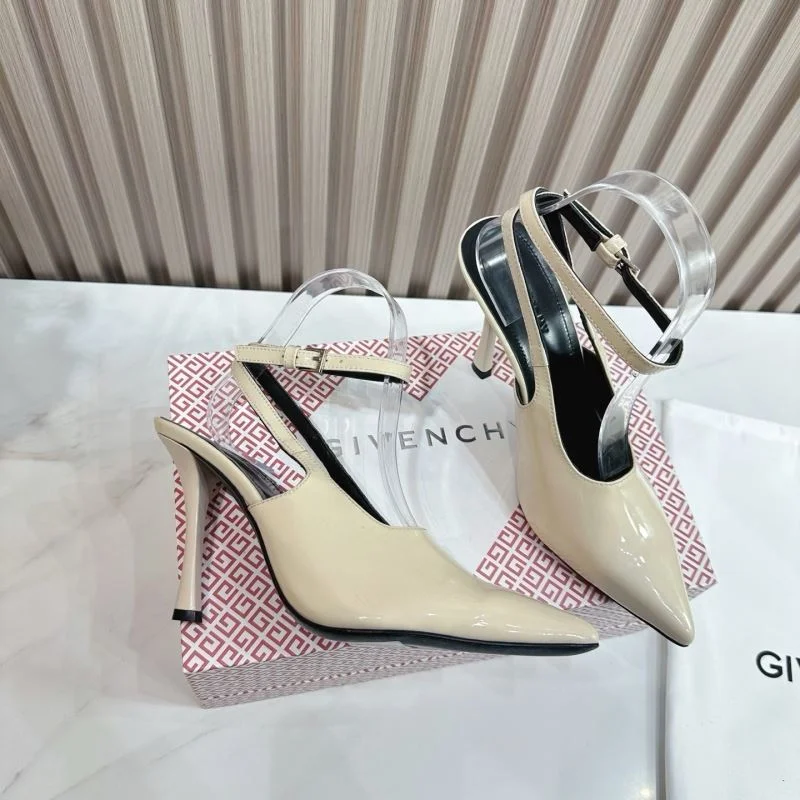 Givenchy Sandals Resilient 12337