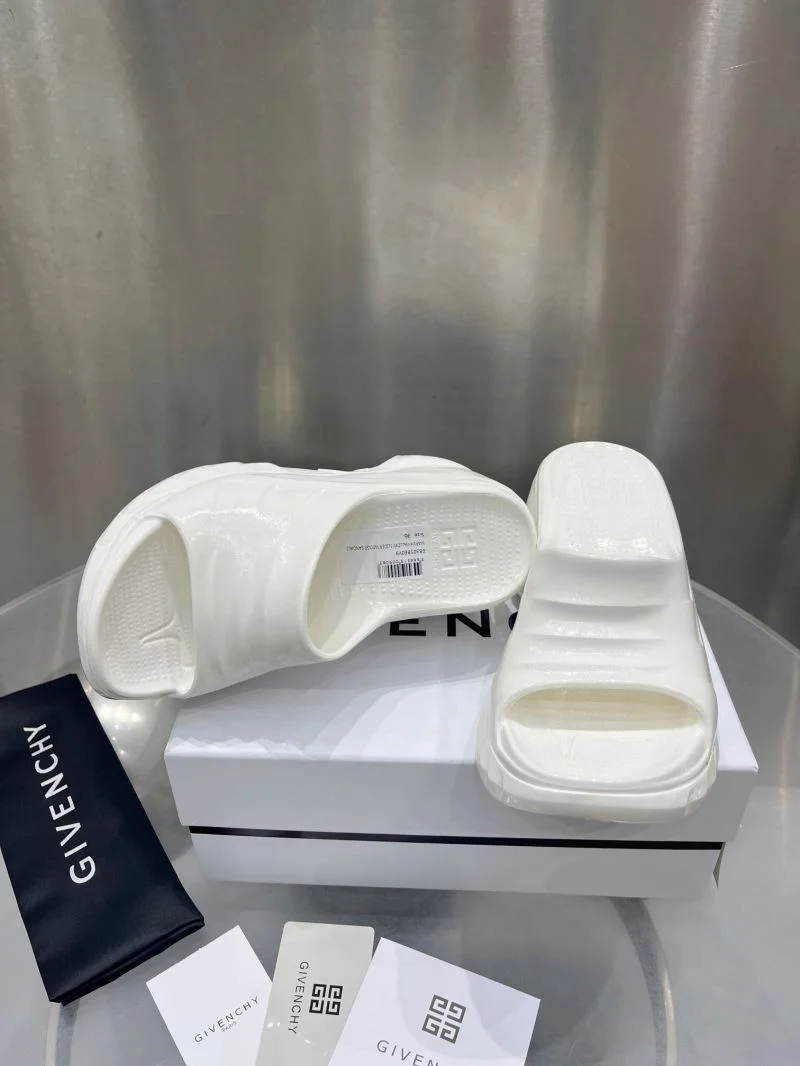 Givenchy Sandals Compact 6425