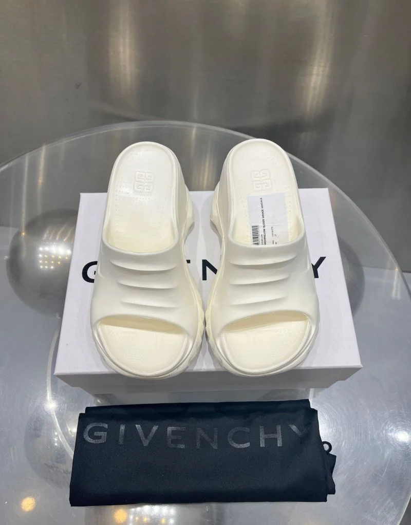Givenchy Sandals FastDry 6397