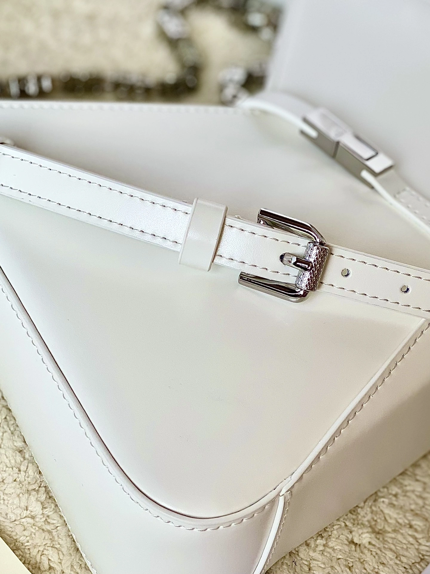 Givenchy Satchel Bags Resilient 71728