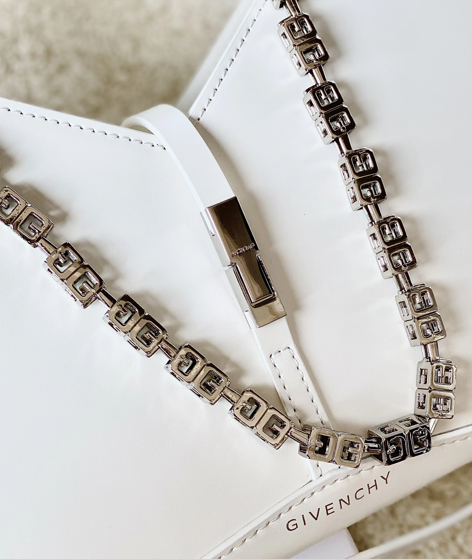 Givenchy Satchel Bags Resilient 71728