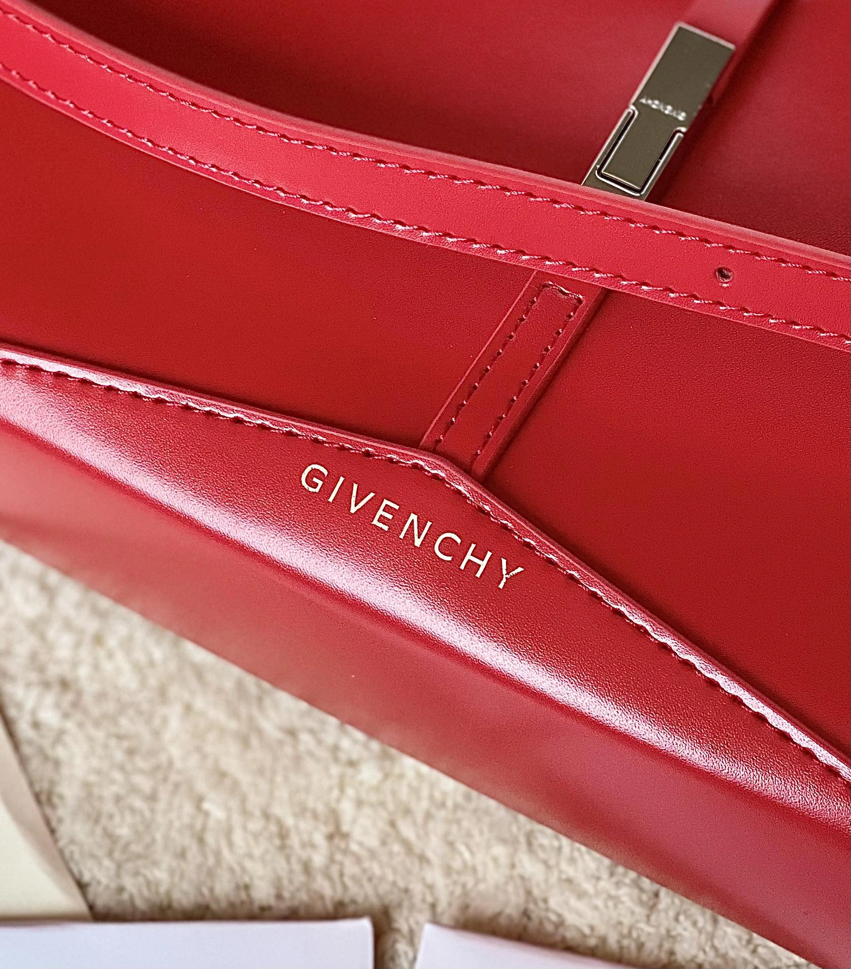 Minimalist Givenchy Satchel Bags 71717