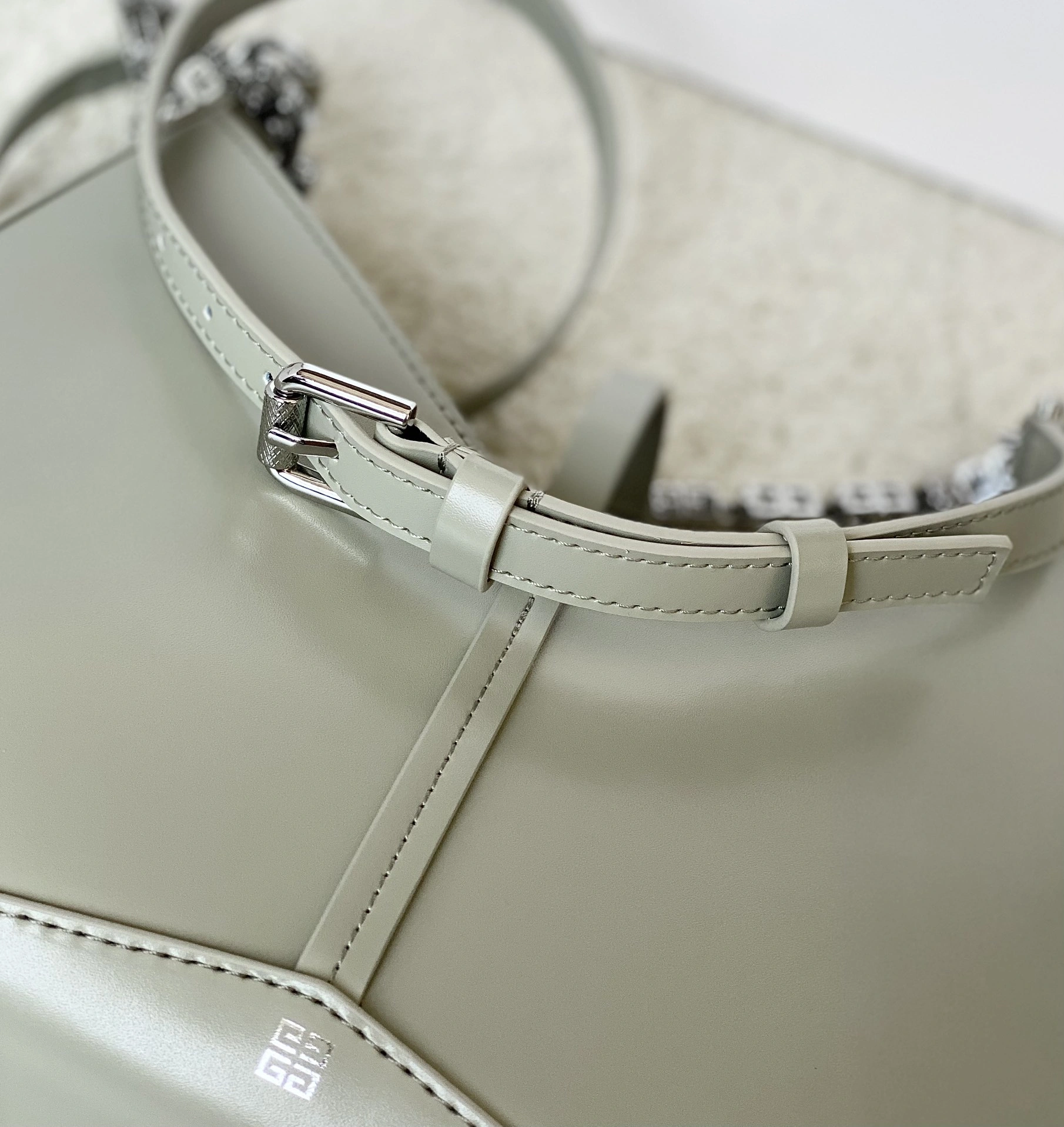 BestValue Givenchy Satchel Bags 71716