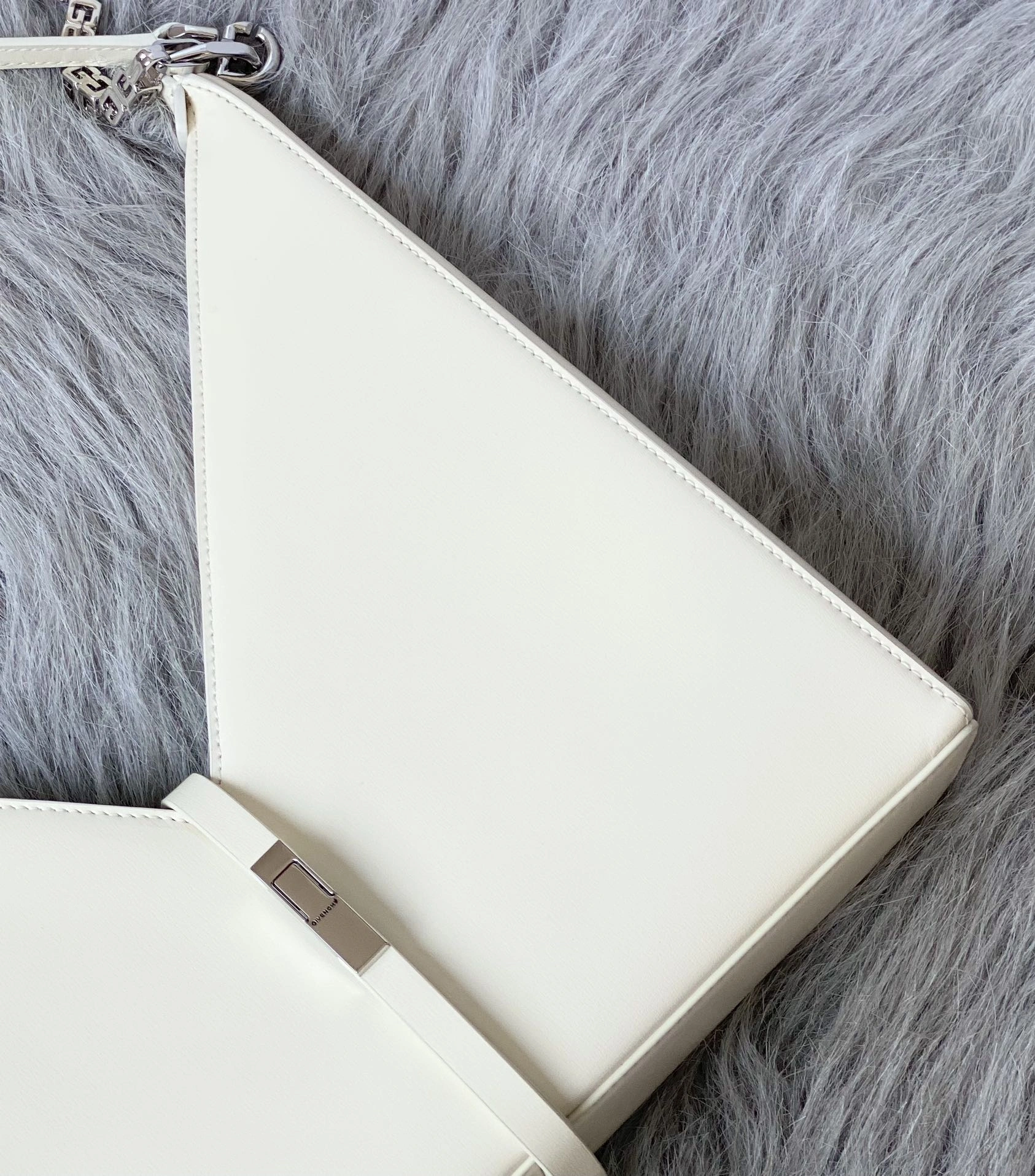 Sophisticated Givenchy Satchel Bags 71750
