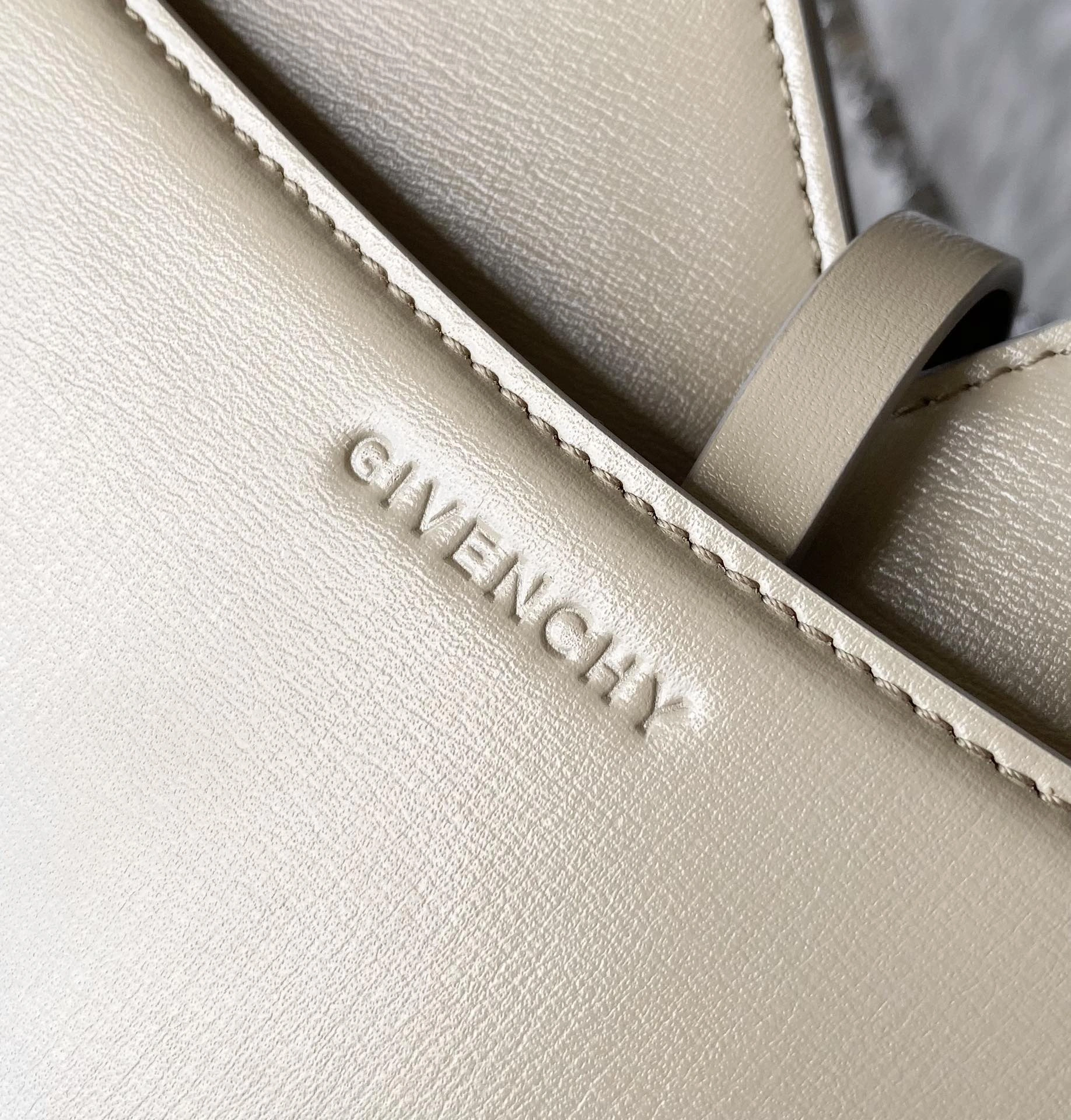 Givenchy Satchel Bags RelaxedFit 71708