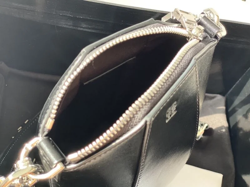 Givenchy Satchel Bags Supportive 44785