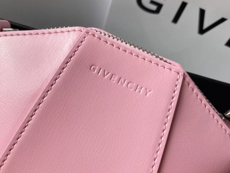 FashionForward Givenchy Satchel Bags 44745