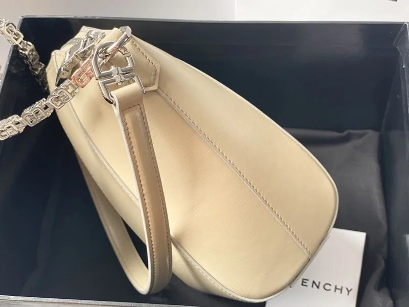 Givenchy Satchel Bags Bold 44744