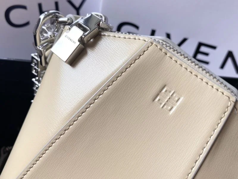 Givenchy Satchel Bags Bold 44744