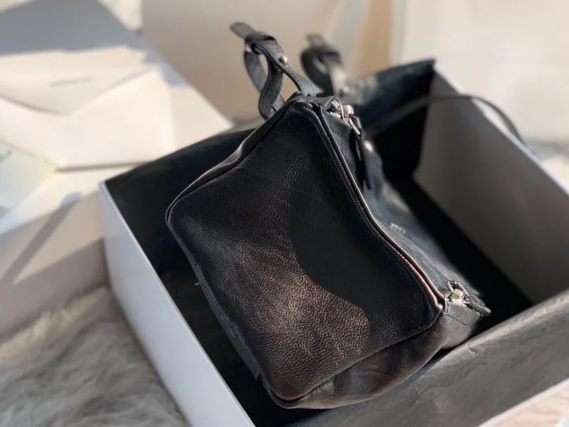 Tailored Givenchy Satchel Bags 44736