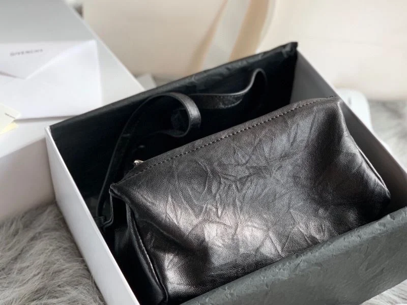 Tailored Givenchy Satchel Bags 44736
