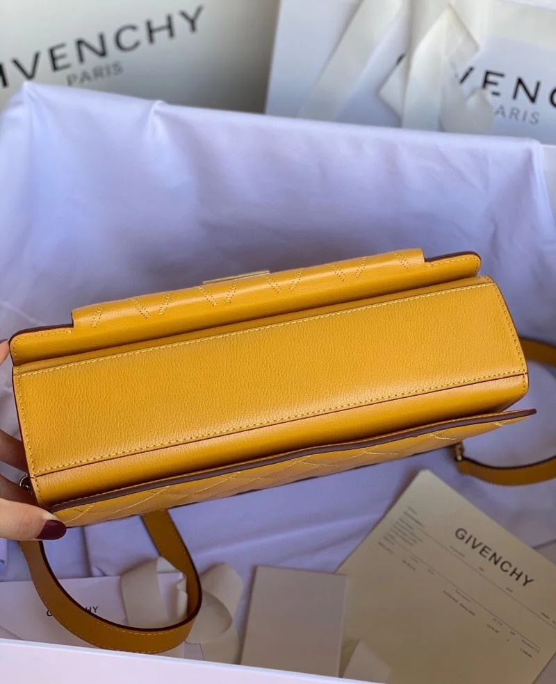 Sporty Givenchy Satchel Bags 44734