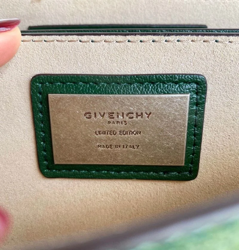 Givenchy Satchel Bags Sustainable 44727