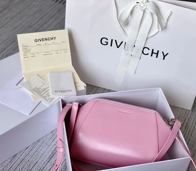 Thermal Givenchy Satchel Bags 44725