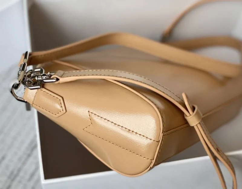 Givenchy Satchel Bags TravelReady 44718