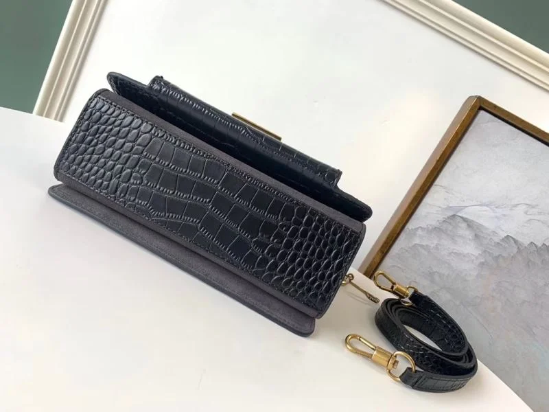 Vibrant Givenchy Satchel Bags 44722