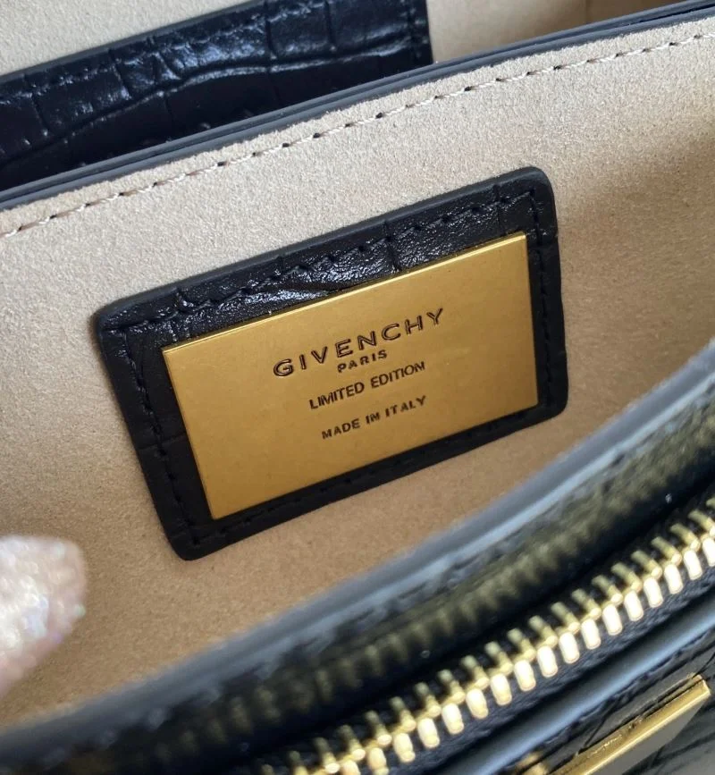 Givenchy Satchel Bags Flexible 44741