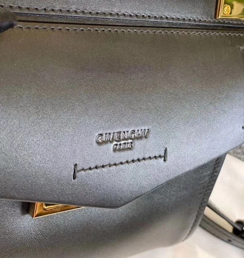 Givenchy Satchel Bags Breathable 44743