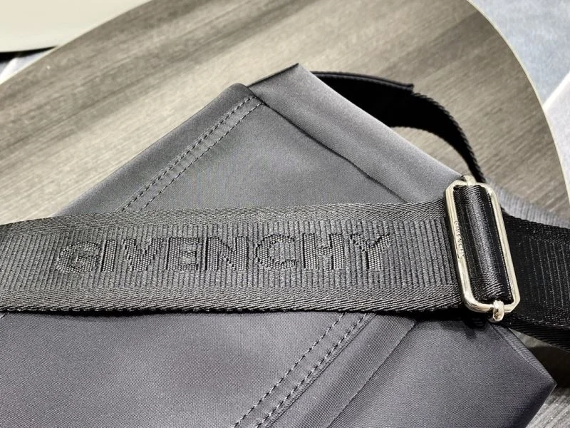 Comfortable Givenchy Satchel Bags 44755