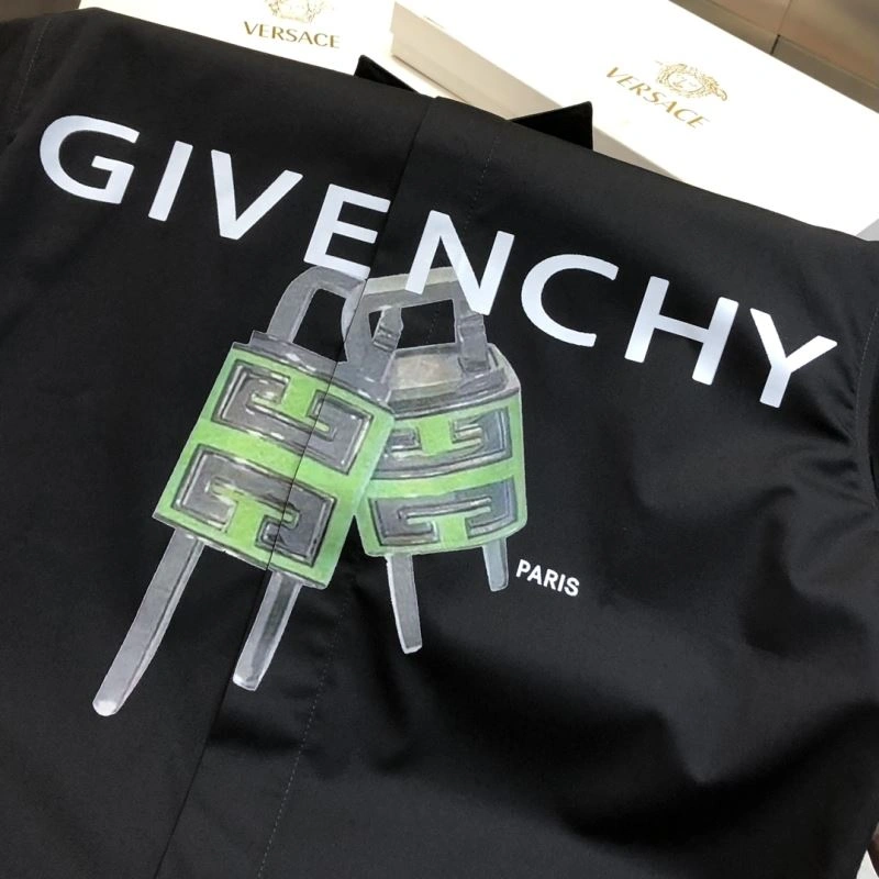 Givenchy Shirts Durable 123734